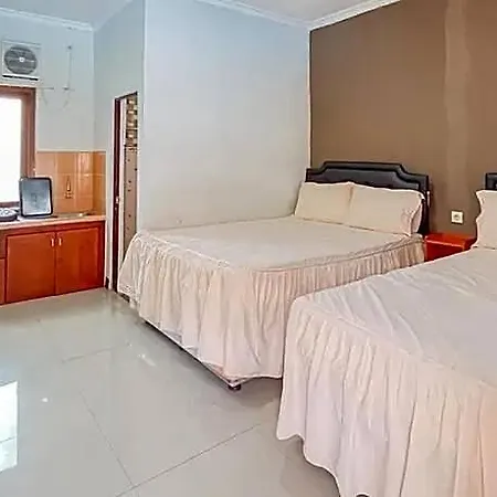 Villa Kampoeng City Wonosalam RedPartner-3